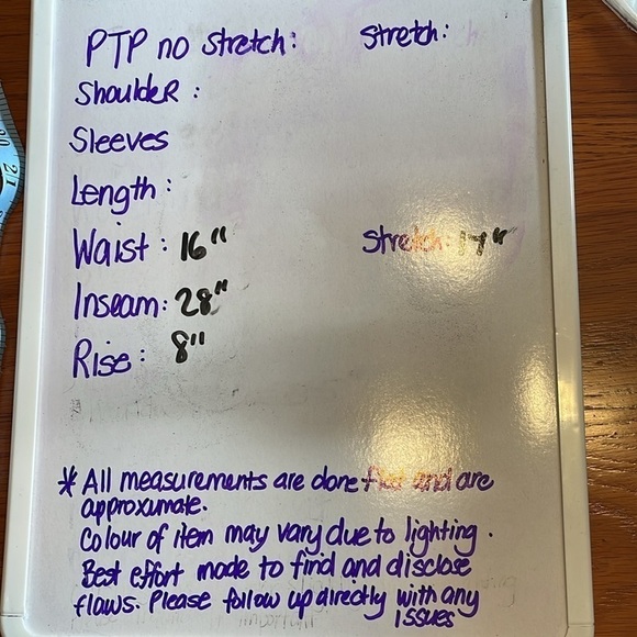 Seven7 women’s skinny 6P red/black lace looking jeans with zipper and button - Picture 7 of 7